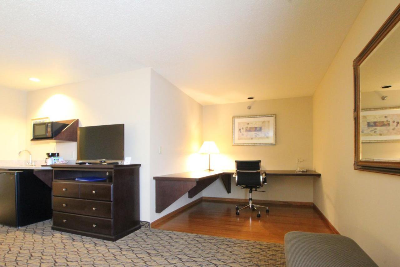 Holiday Inn Express & Suites Chicago-Libertyville By Ihg Zimmer foto